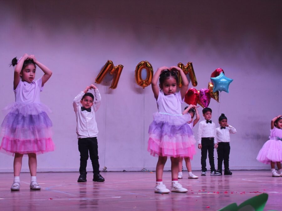 WOW MOM CELEBRATION