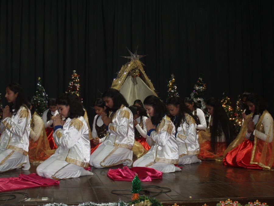 FESTIVE JOY: SPECTACULAR CHRISTMAS EXTRAVAGANZA