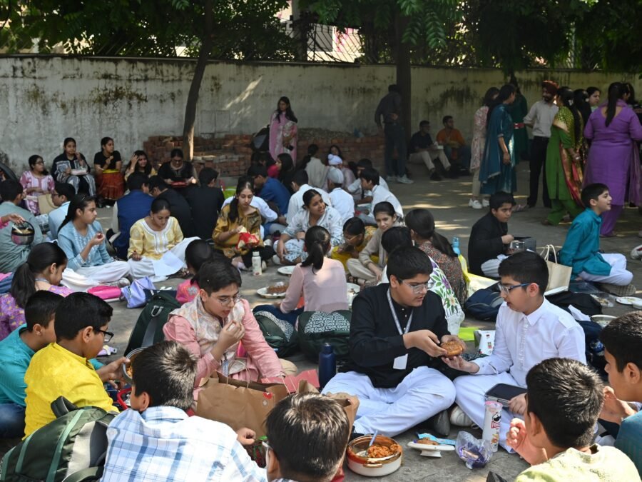 Let there be Light: Diwali Celebrations Warm Hearts and Spirits at SHCIS