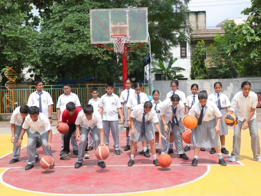Bounce, dribble, shoot, score